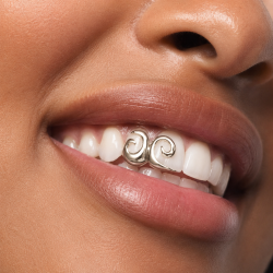 2 Teeth Grillz Z372